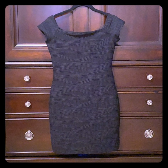 WET SEAL Large fitted lined stretchy black dress - Picture 1 of 11